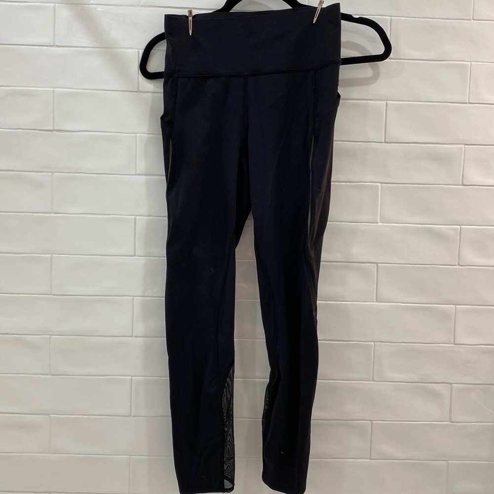 Lululemon leggings !!!open for offers!!!